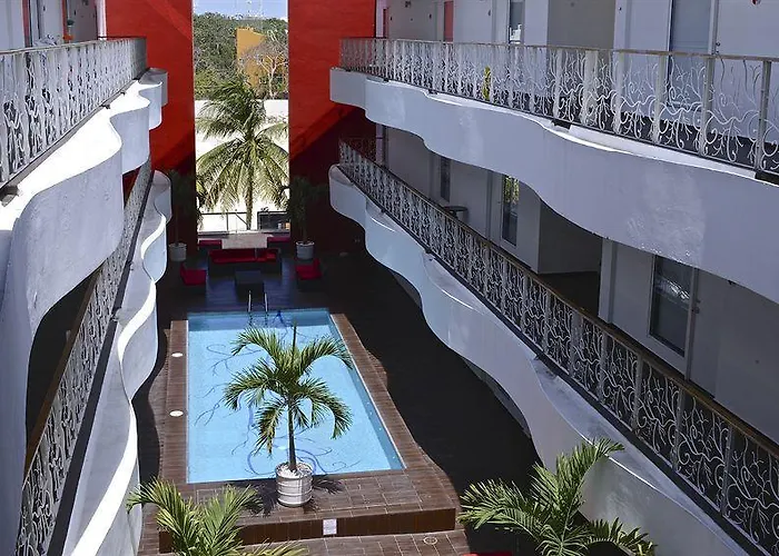 In Fashion & (adults Only) Hotel 4*