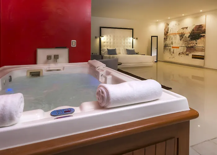 Hotel In Fashion & (adults Only)