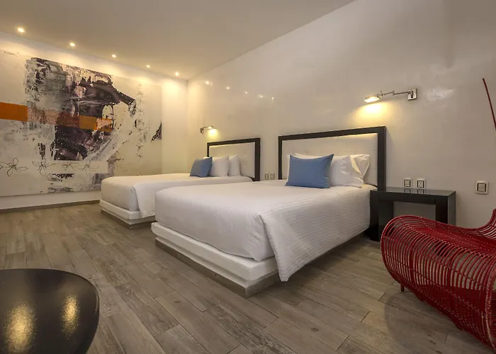 In Fashion & (adults Only) Hotel