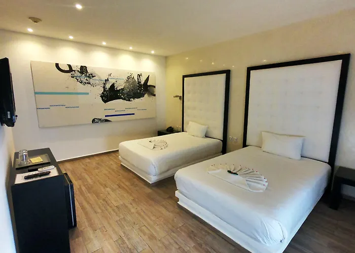 Hotel In Fashion & (adults Only)