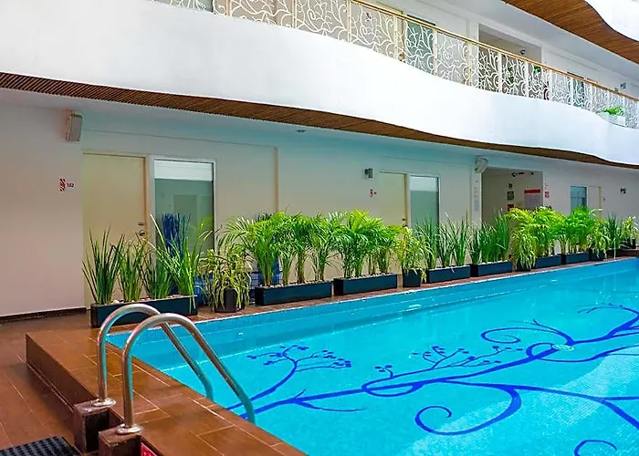 Hotel In Fashion & (adults Only)