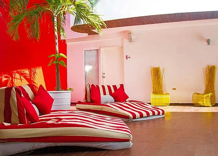 In Fashion & (adults Only) Hotel